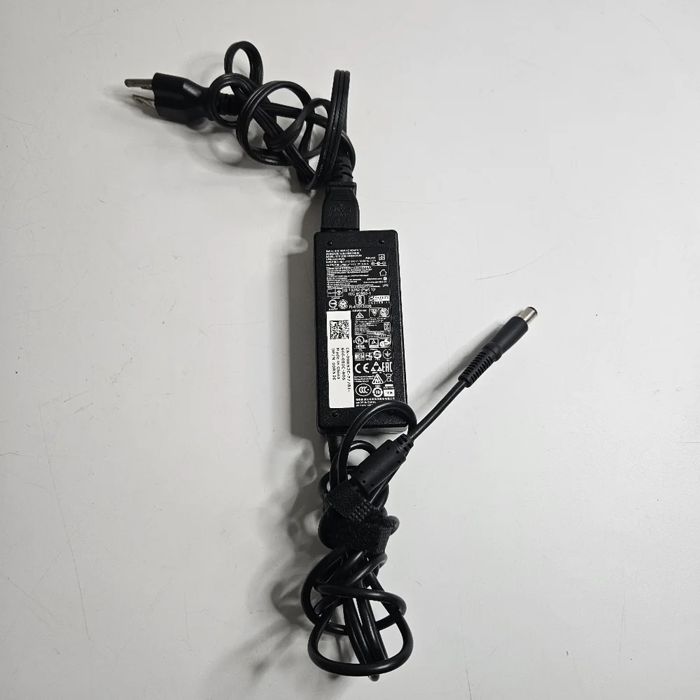 DELL AC Adapter 65W/ HA65NS5-00